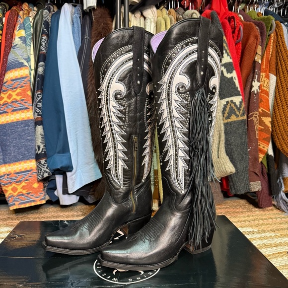 Black fringe boots NEW - Picture 1 of 6